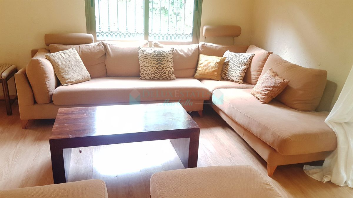 Villa for sale in Elviria, Marbella East