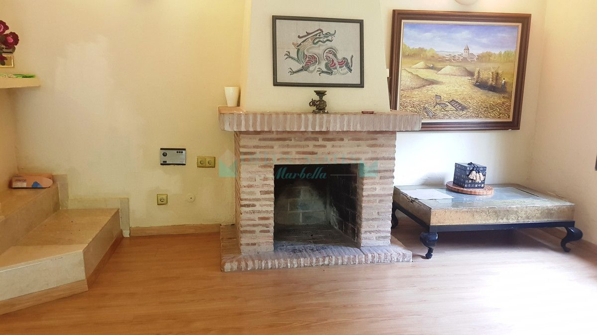 Villa for sale in Elviria, Marbella East