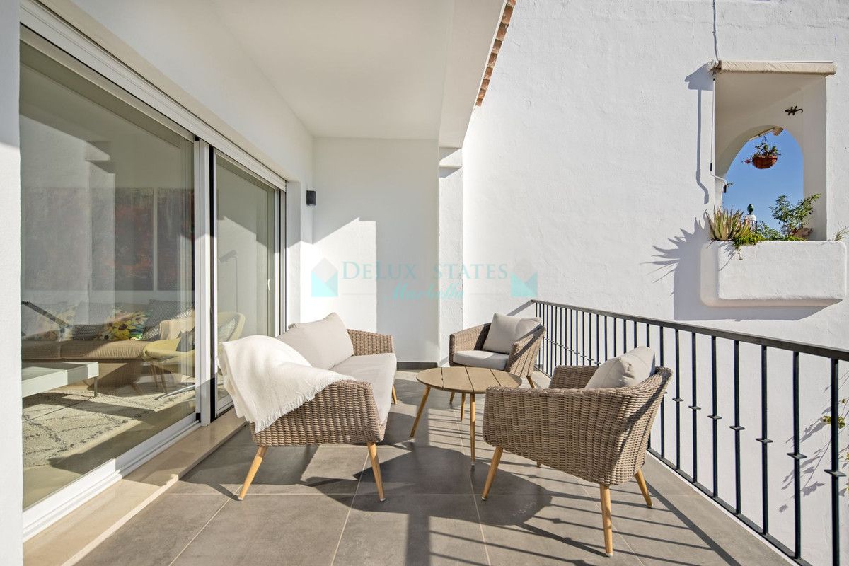 Town House for sale in Nueva Andalucia