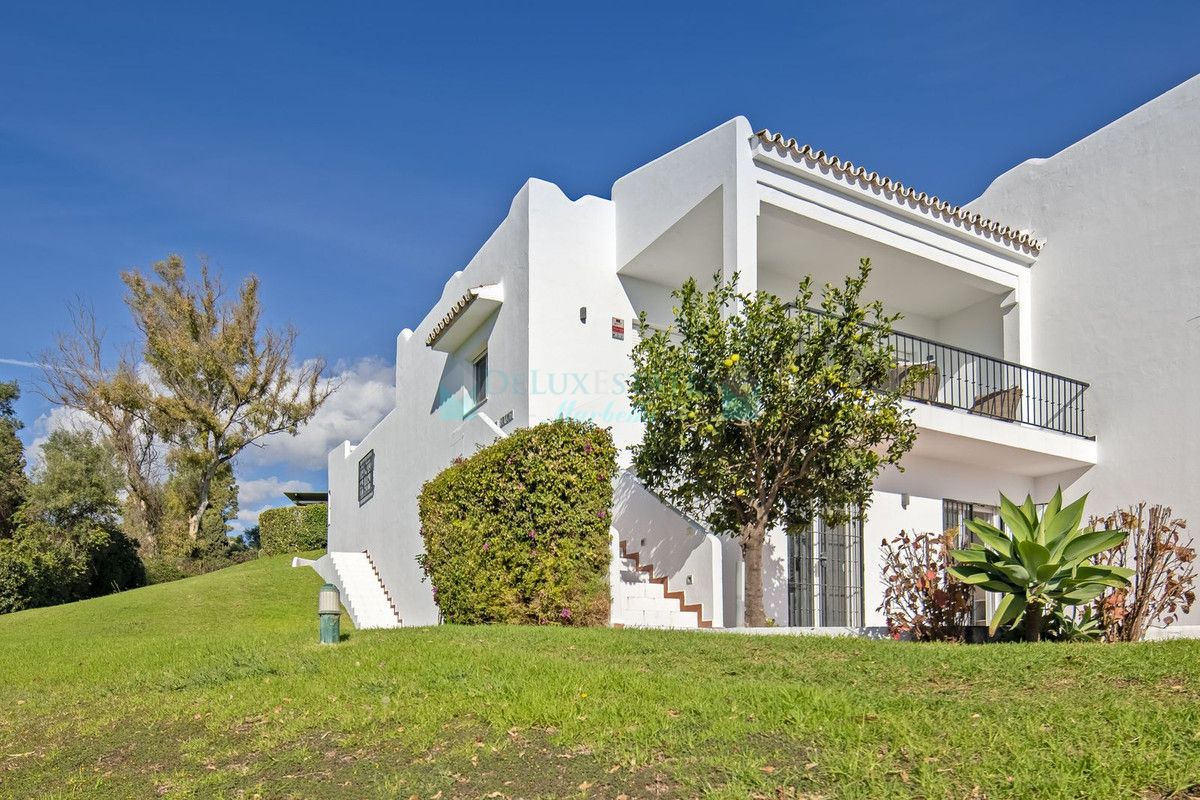 Town House for sale in Nueva Andalucia