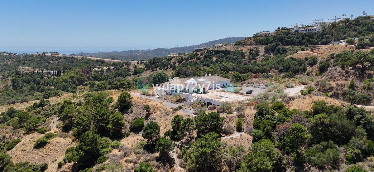Residential Plot for sale in Benahavis