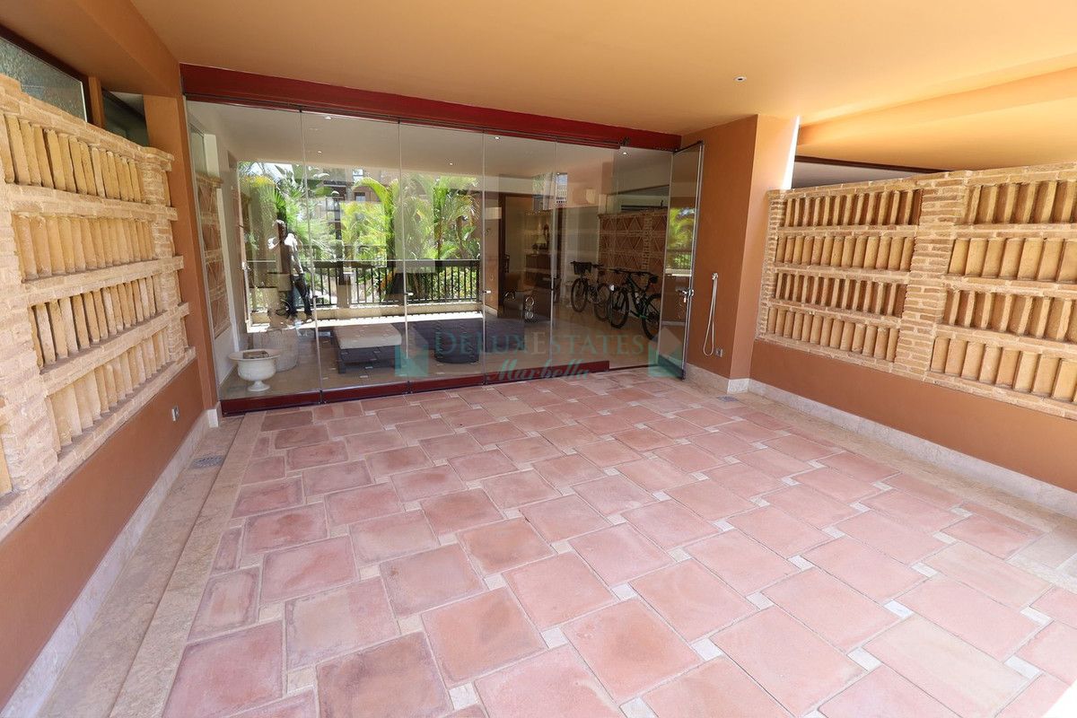 Apartamento Planta Baja en venta en San Pedro de Alcantara
