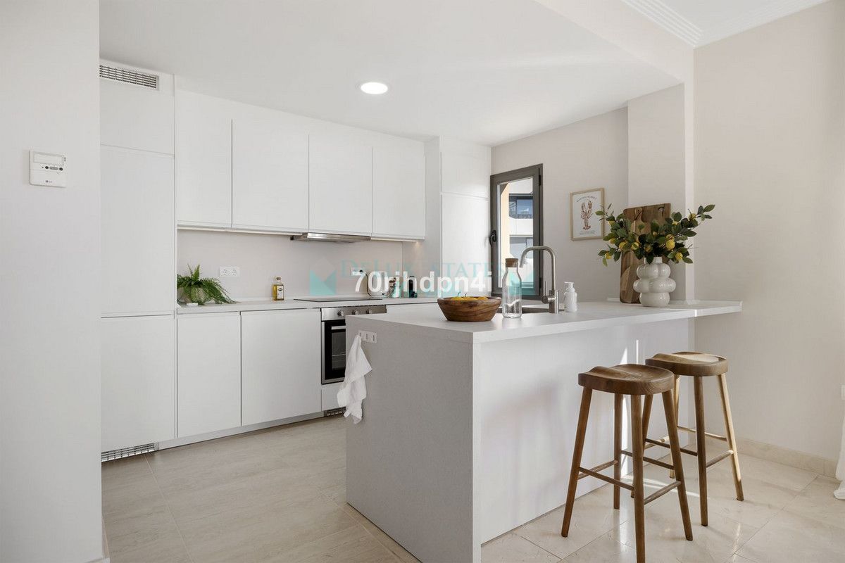 Penthouse for sale in Estepona