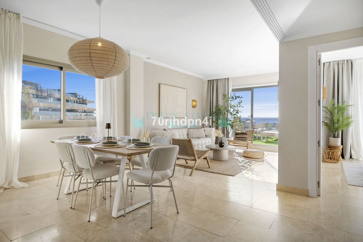 Penthouse for sale in Estepona