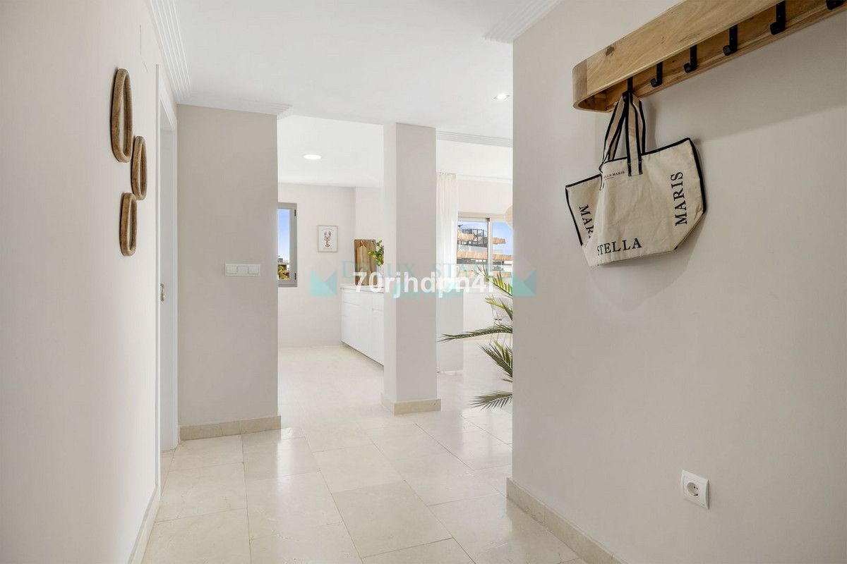 Penthouse for sale in Estepona