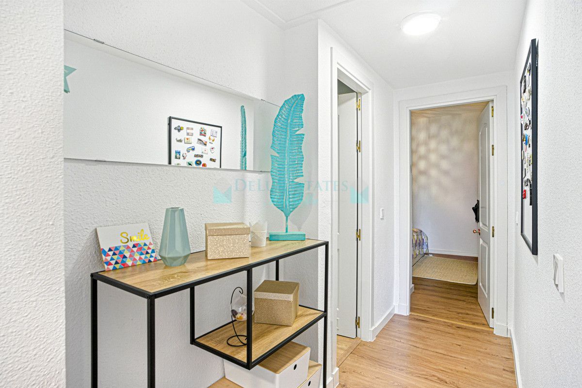 Apartment for sale in La Reserva de Marbella, Marbella East