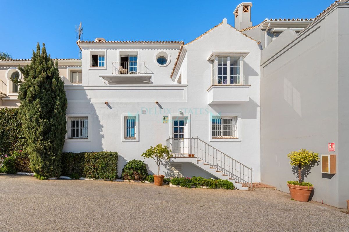 Town House for sale in Marbella Golden Mile