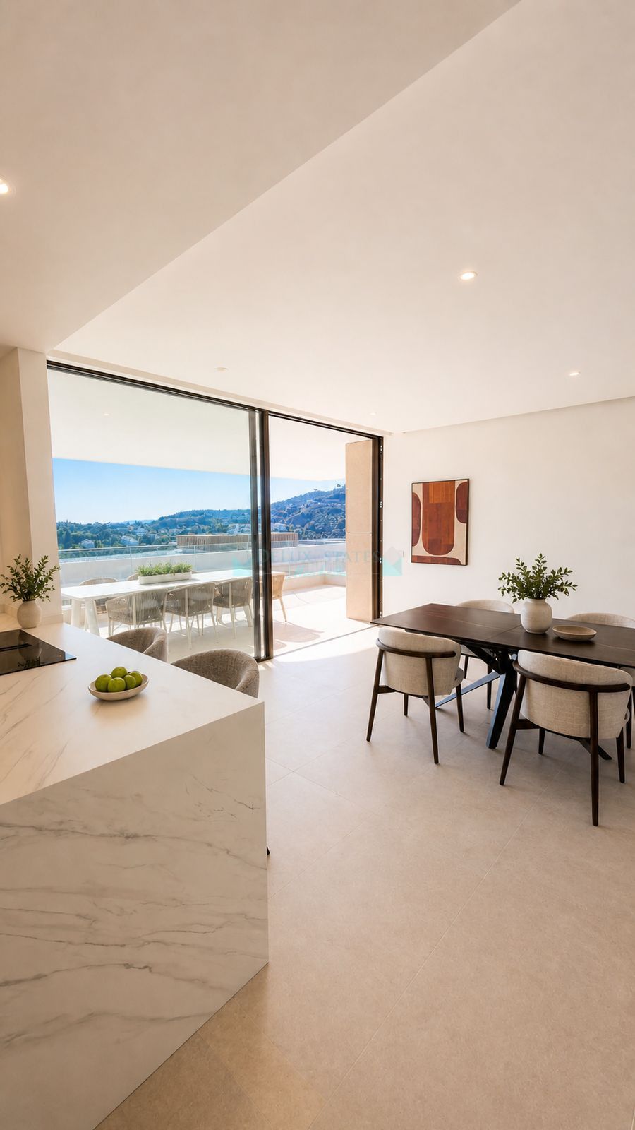 Apartment for sale in La Quinta, Benahavis