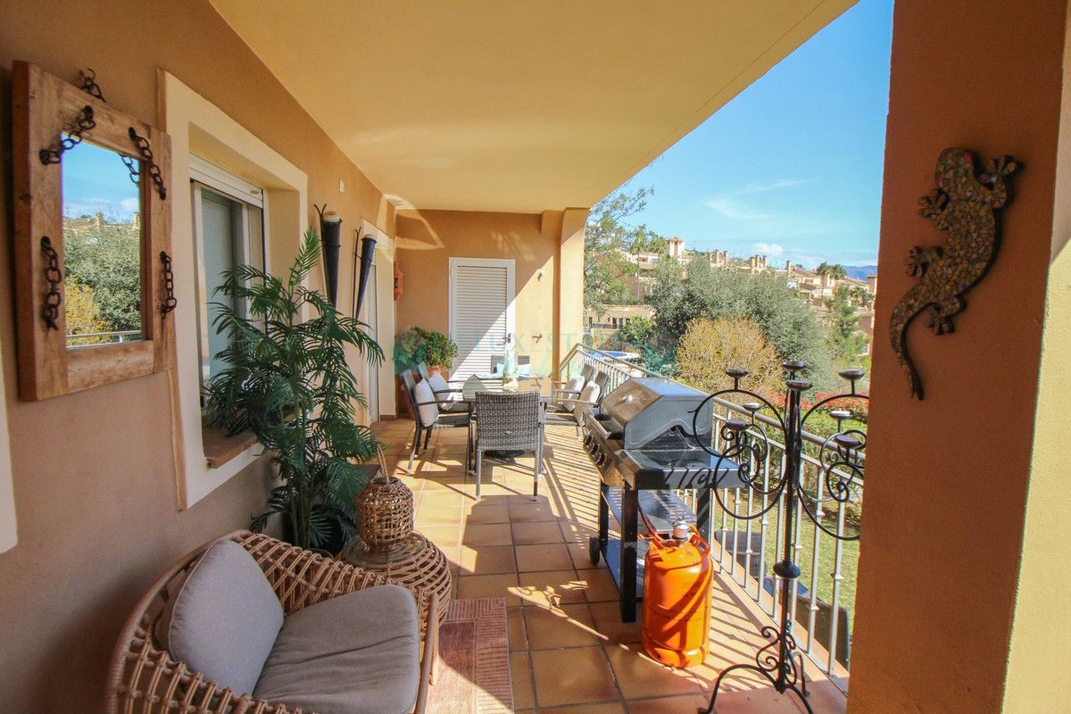 Ground Floor Apartment for sale in La Mairena, Marbella East