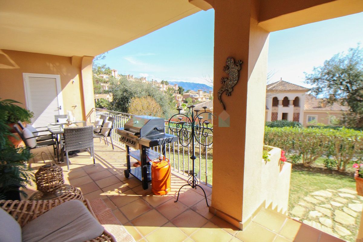 Ground Floor Apartment for sale in La Mairena, Marbella East