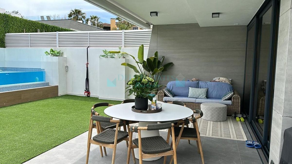 Semi Detached Villa for rent in Marbella - Puerto Banus