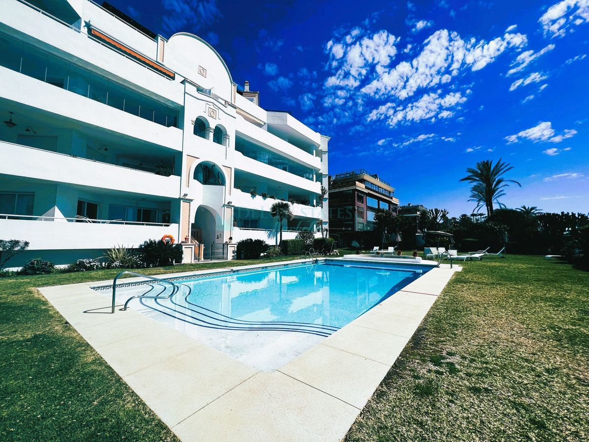 Apartment for sale in Marbella - Puerto Banus