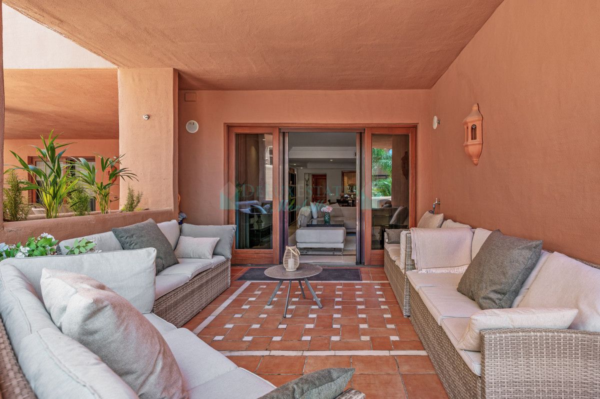 Apartamento en alquiler en Estepona
