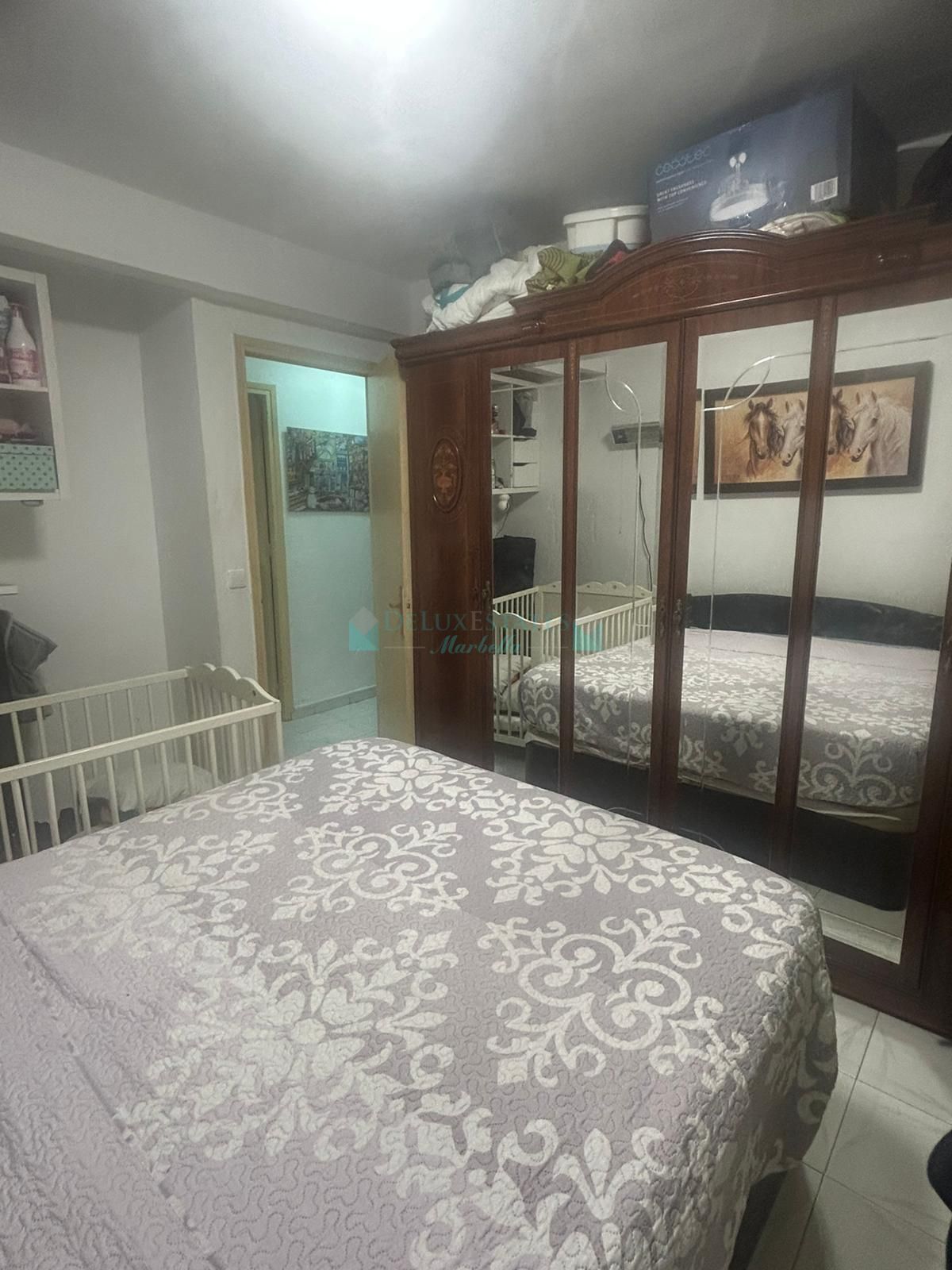 Apartamento en venta en Estepona