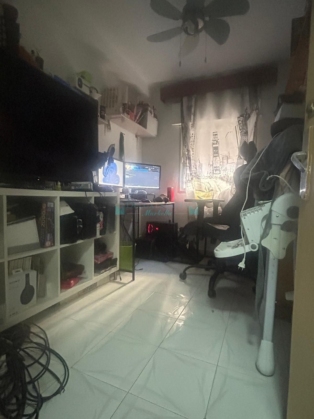 Apartamento en venta en Estepona