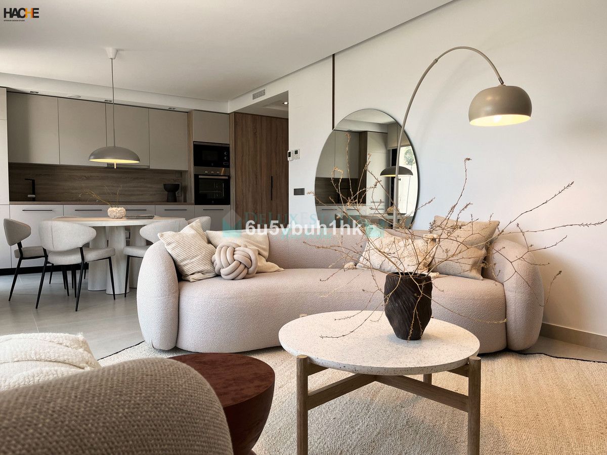 Penthouse for sale in La Quinta, Benahavis