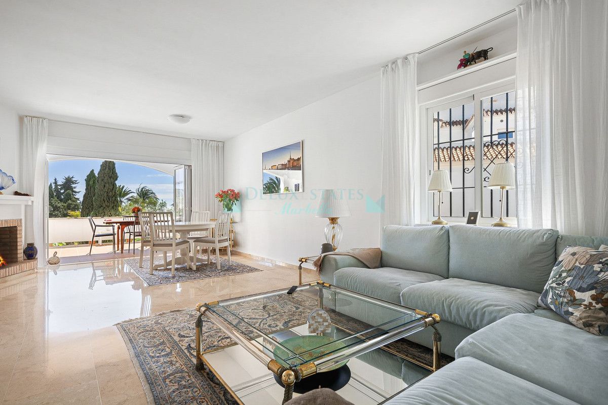 Apartment for sale in Nueva Andalucia