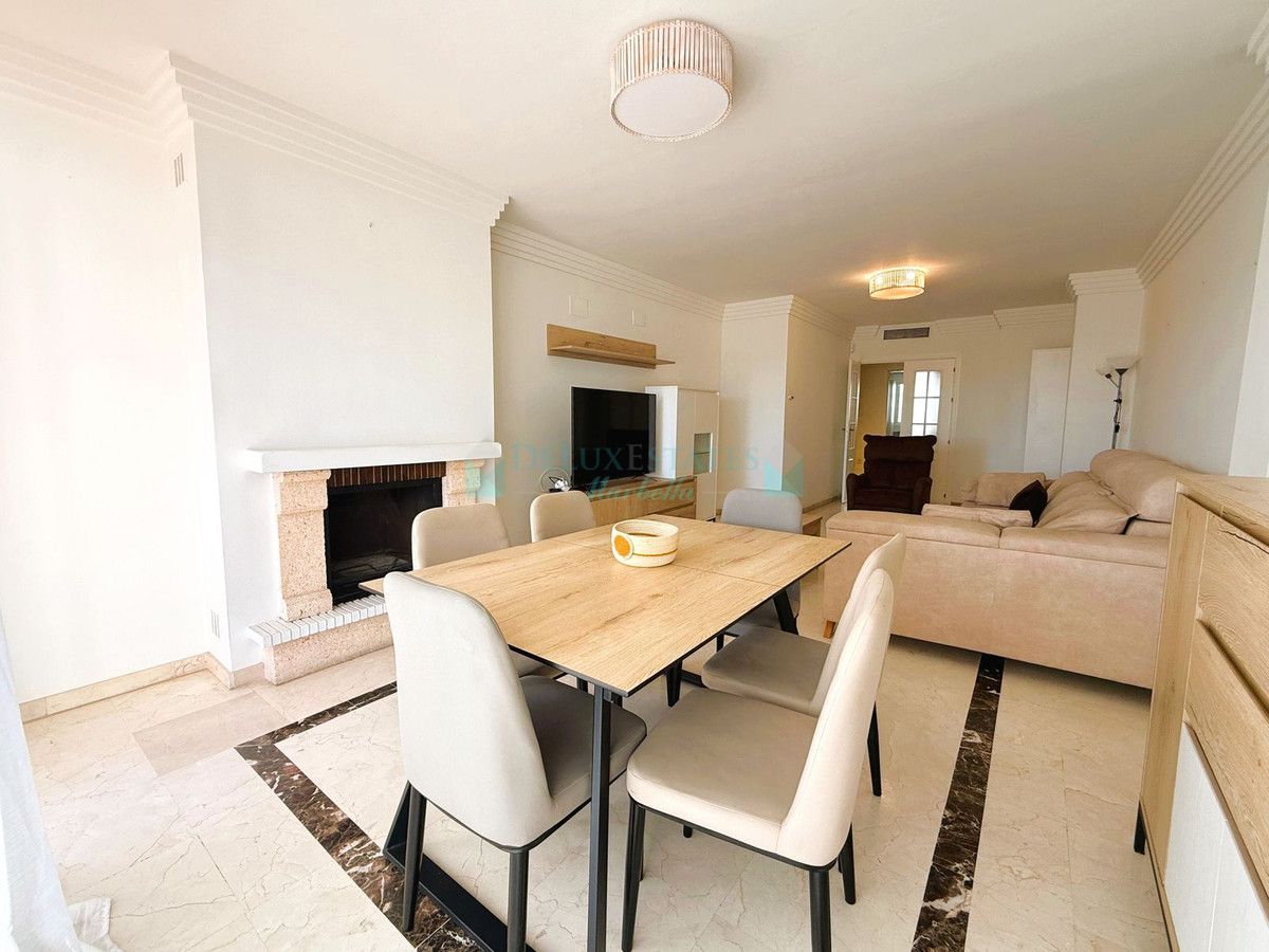 Apartamento en venta en Rio Real, Marbella Este