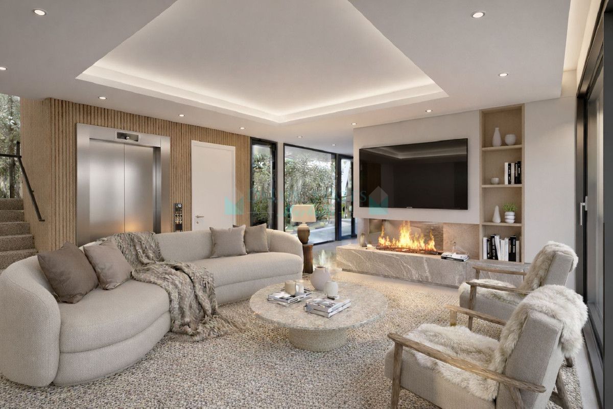 Villa for sale in Valle Romano, Estepona