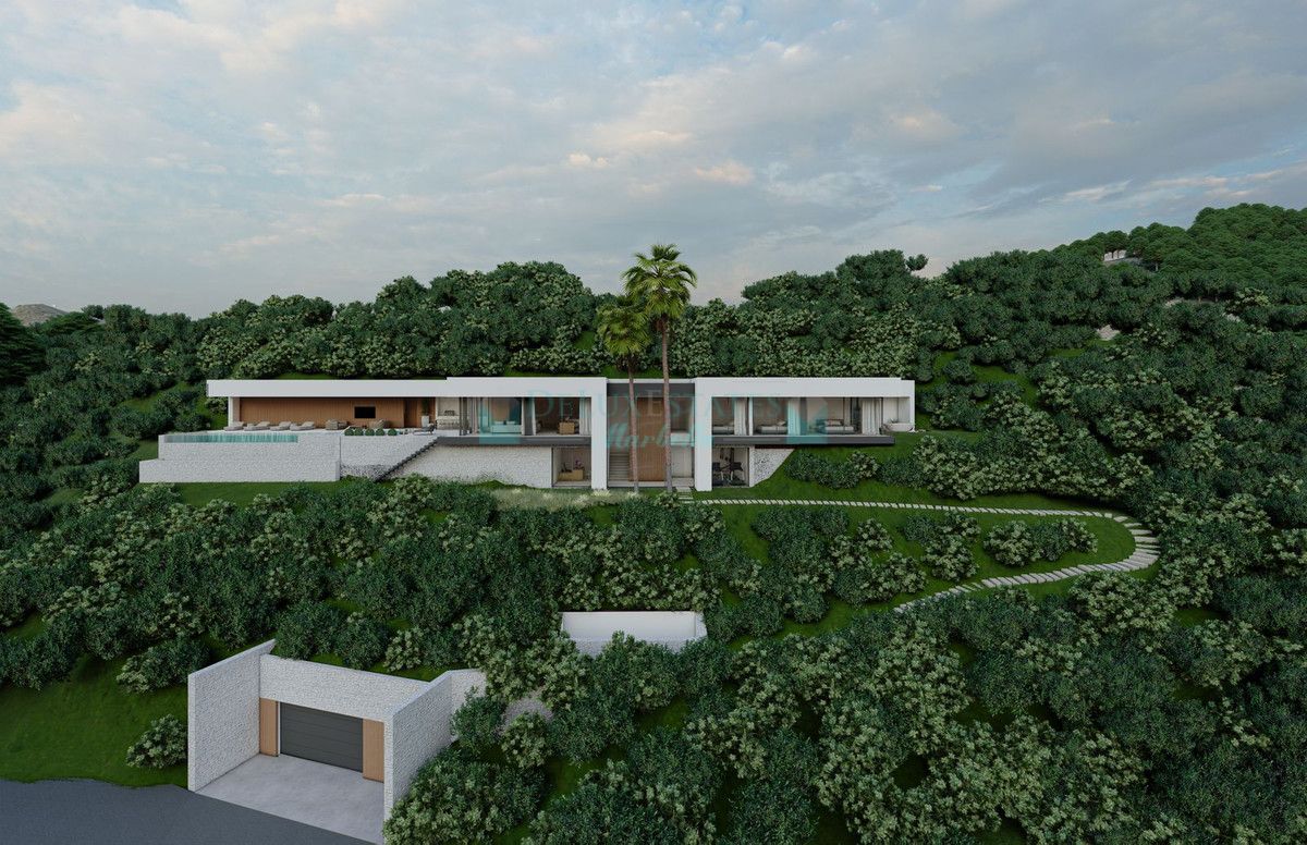 Villa for sale in Benahavis