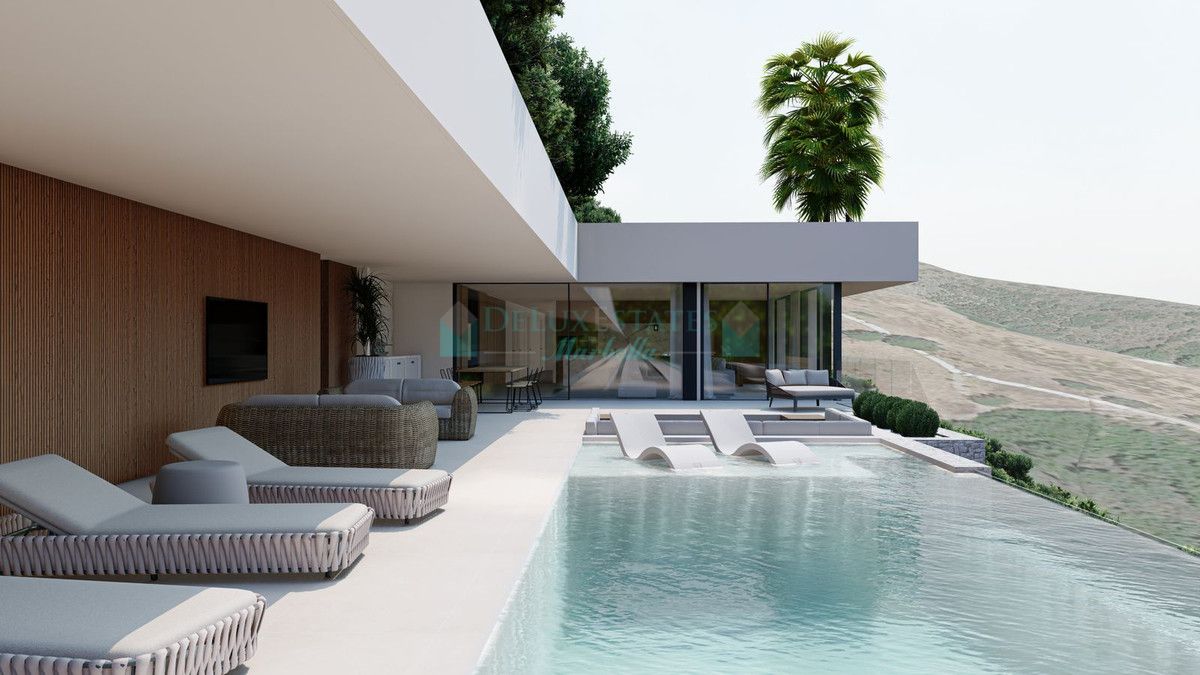 Villa for sale in Benahavis