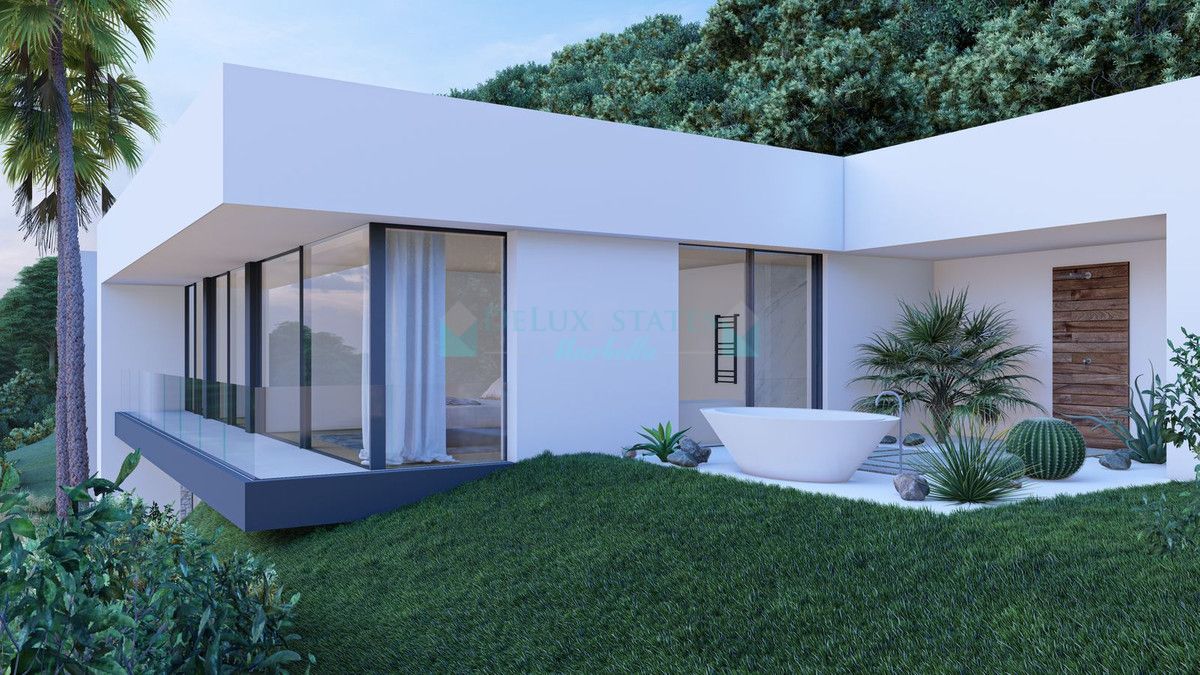 Villa for sale in Benahavis
