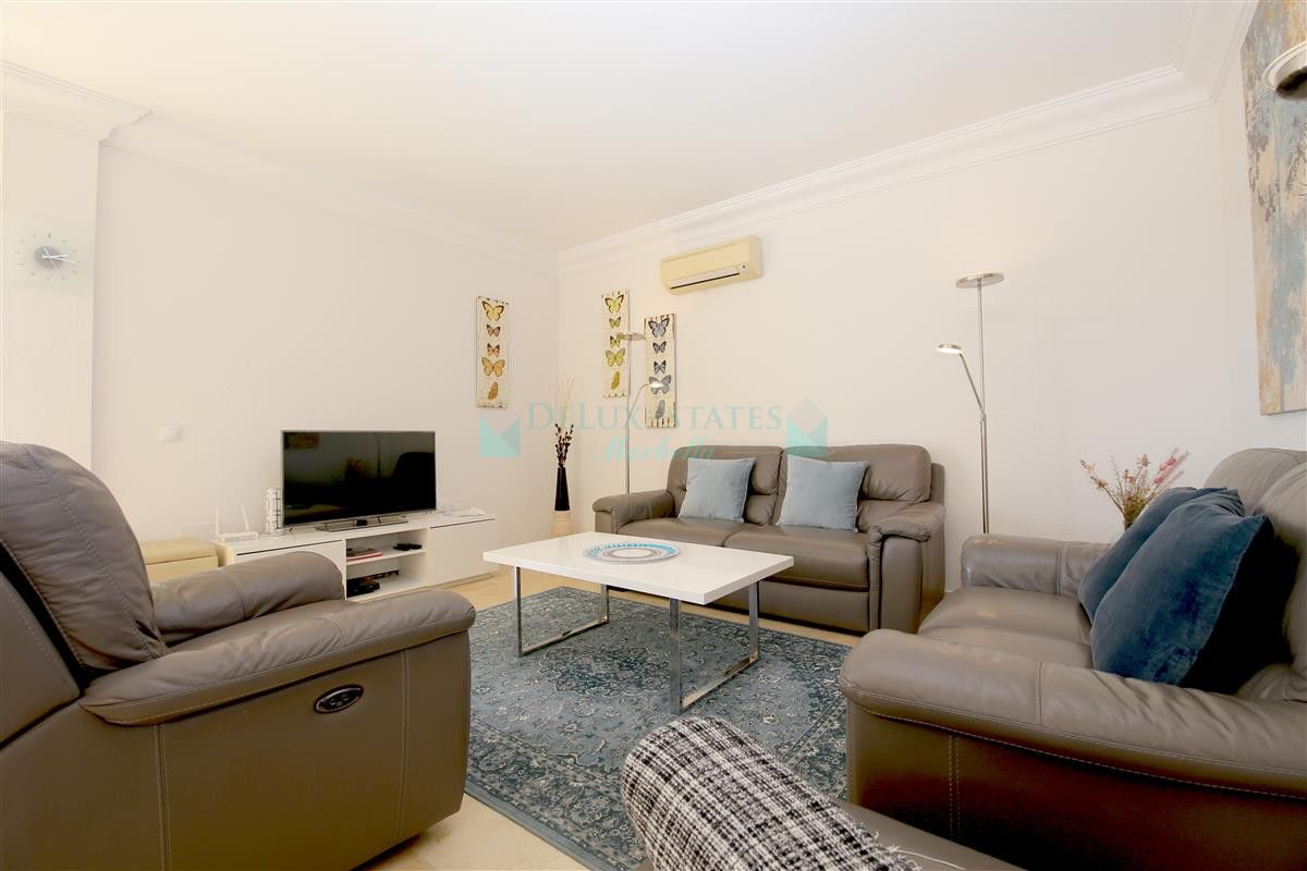 Penthouse for rent in Estepona