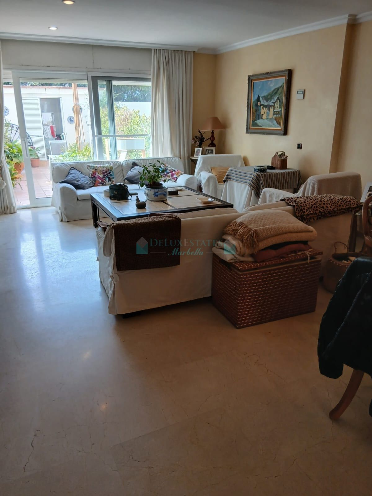 Town House for sale in Estepona