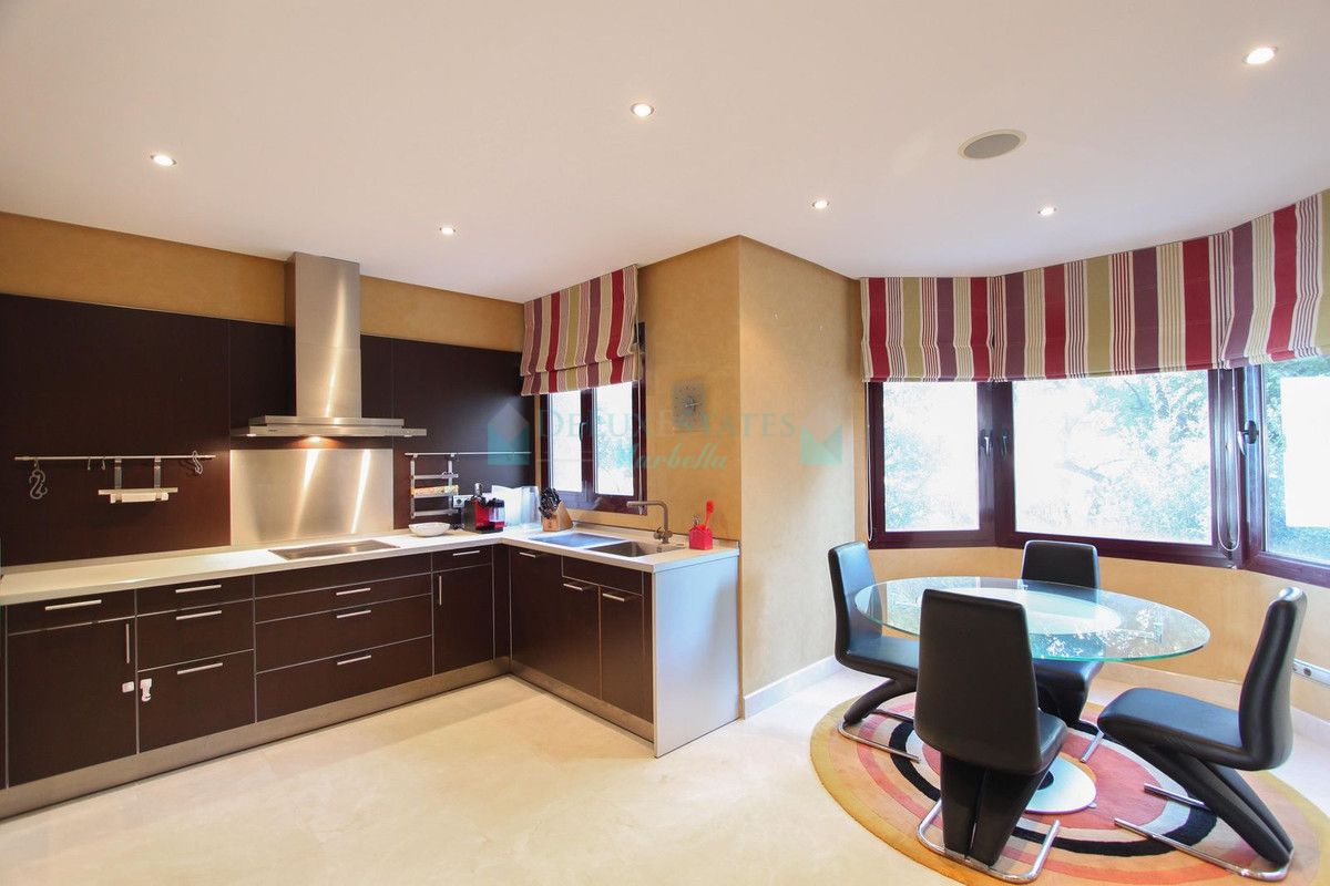 Apartment for sale in Marbella - Puerto Banus