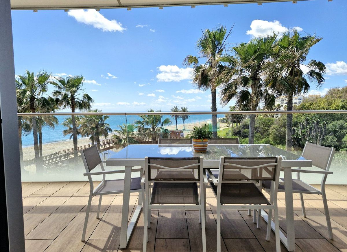 Apartment for sale in Estepona