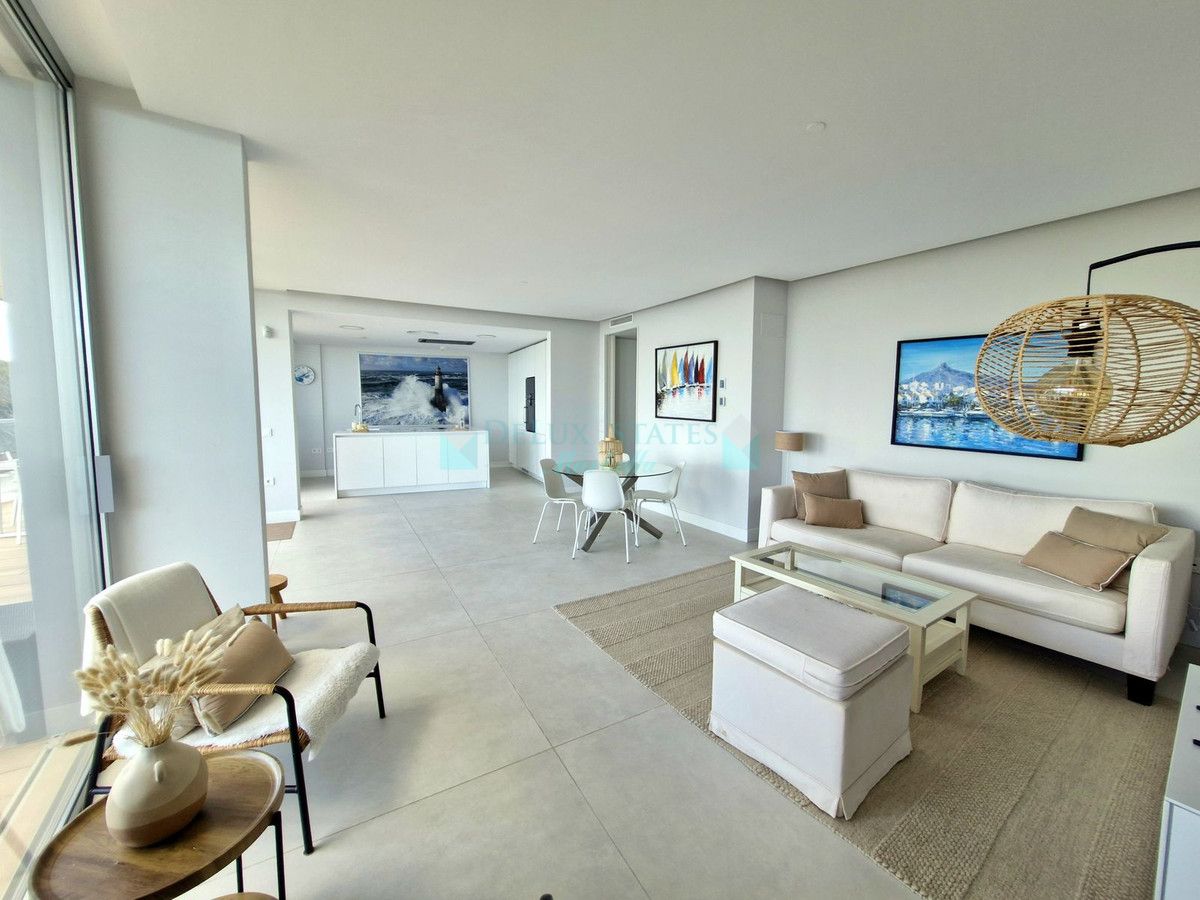 Apartment for sale in Estepona