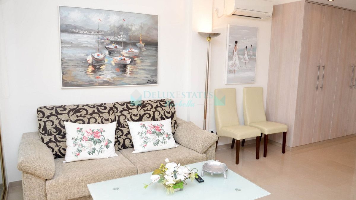 Studio for sale in Elviria, Marbella East