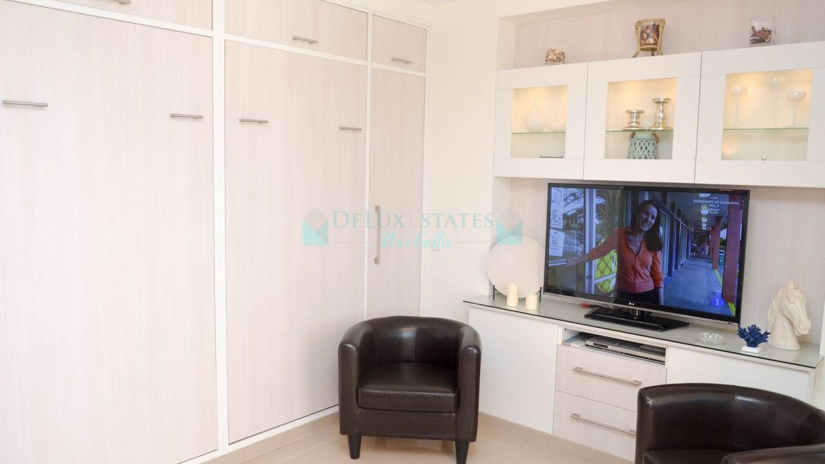 Studio for sale in Elviria, Marbella East