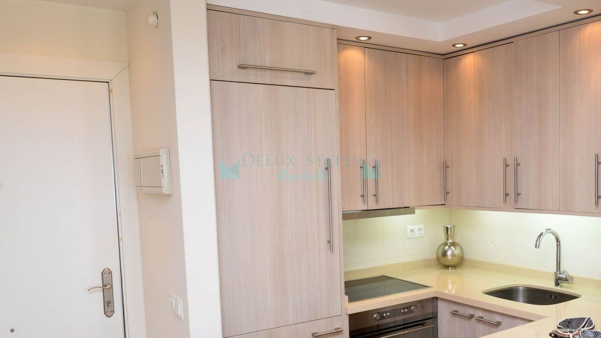 Studio for sale in Elviria, Marbella East