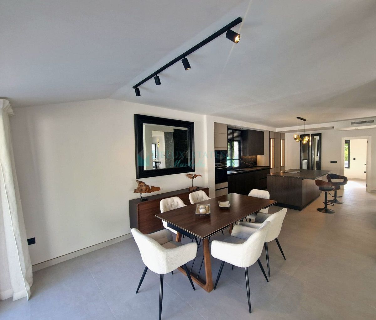 Villa for sale in Marbella