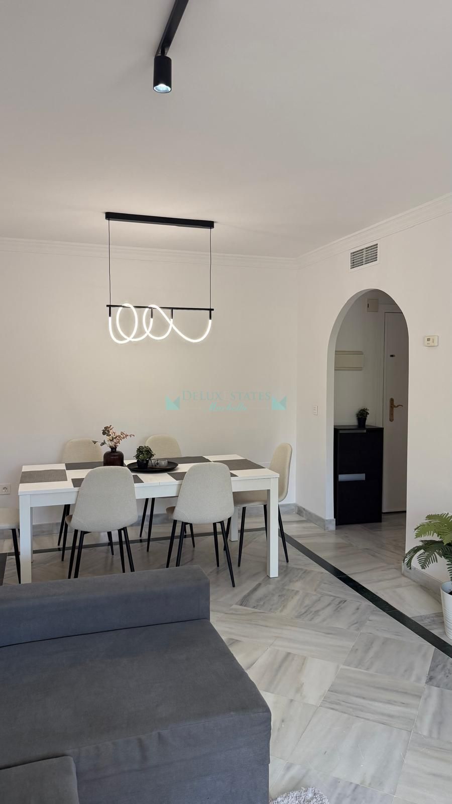Apartment for sale in Nueva Andalucia