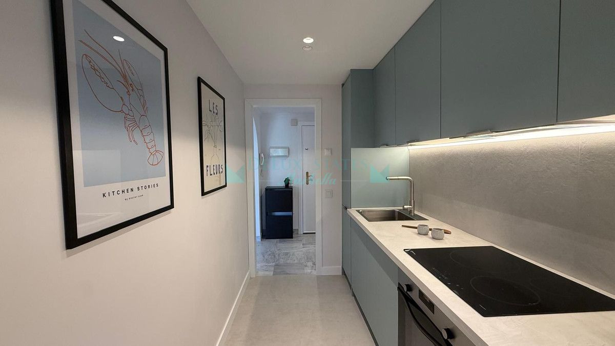 Apartment for sale in Nueva Andalucia