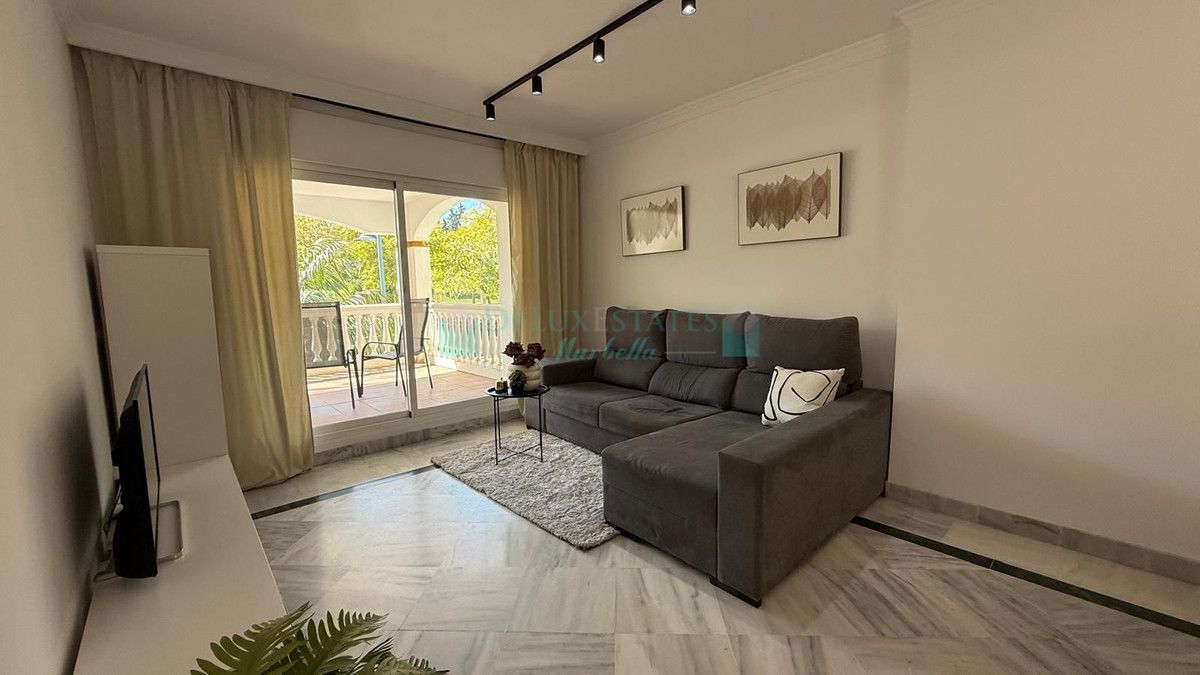 Apartment for sale in Nueva Andalucia