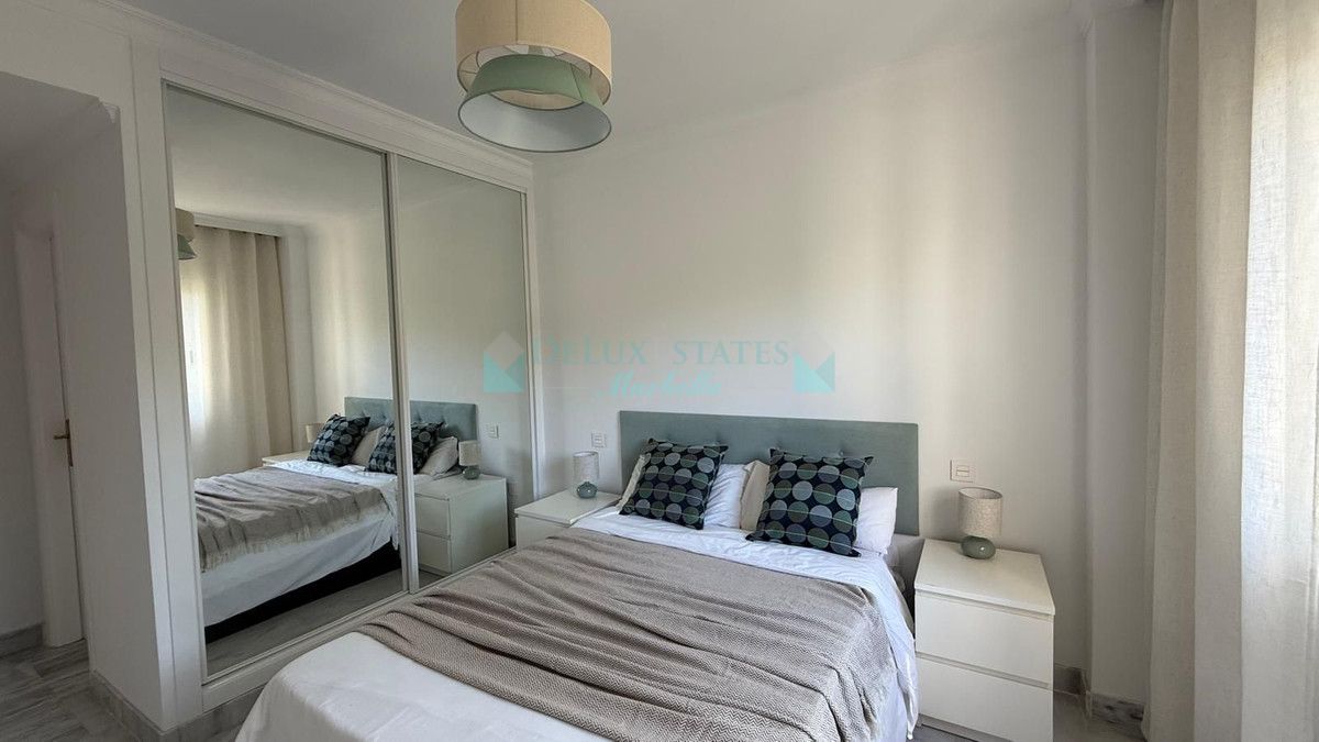 Apartment for sale in Nueva Andalucia