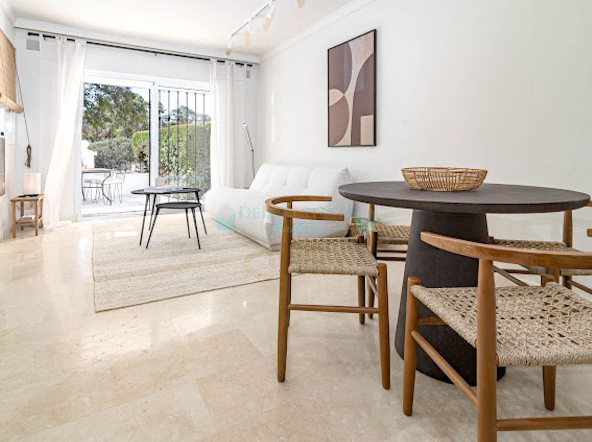 Apartment for sale in Nueva Andalucia