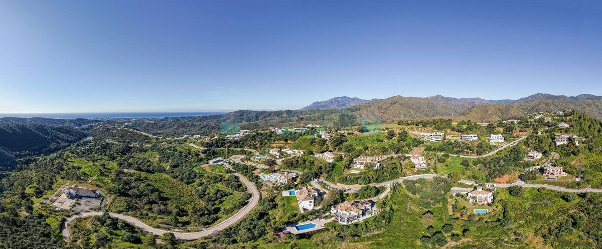 Parcela Residencial en venta en Benahavis