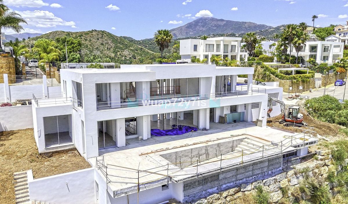 Villa en venta en Benahavis