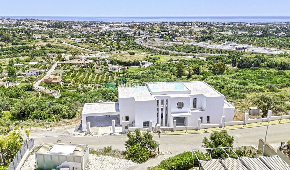 Villa en venta en Benahavis