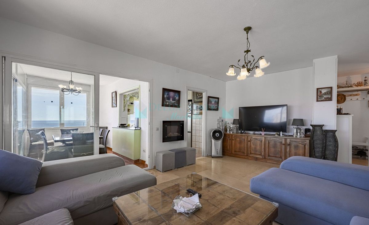 Apartment for sale in Estepona