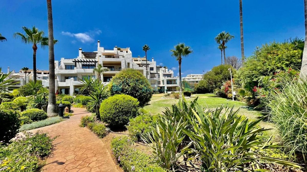 Ground Floor Apartment for sale in Estepona