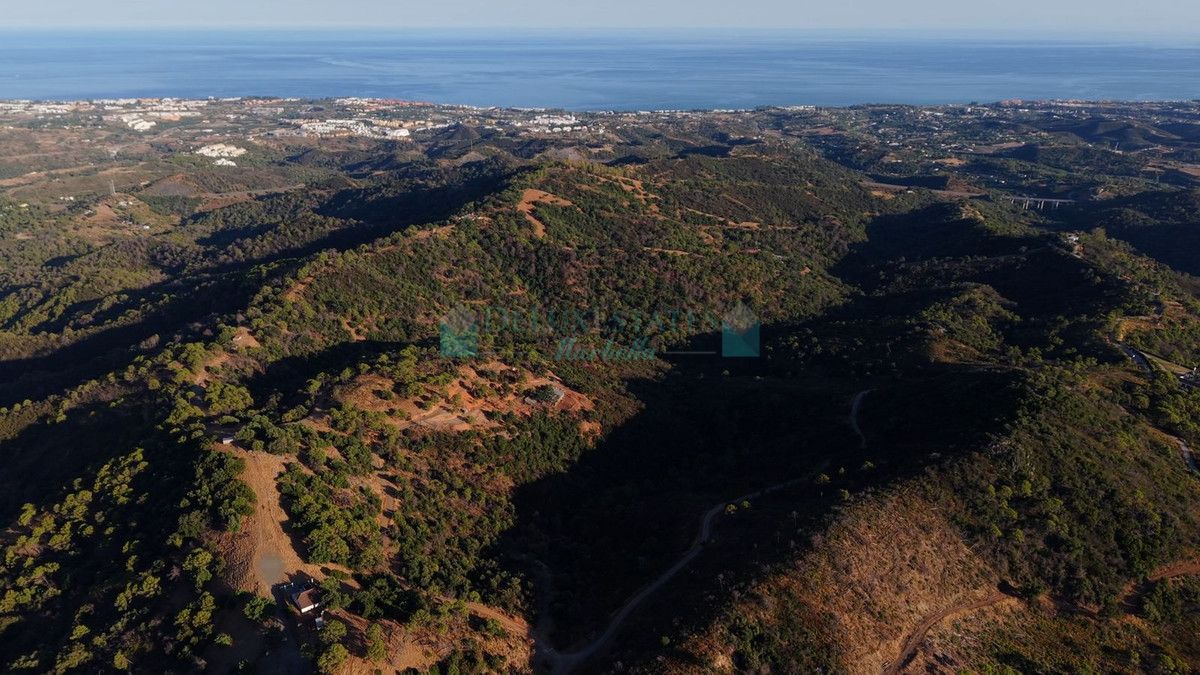 Plot for sale in Estepona