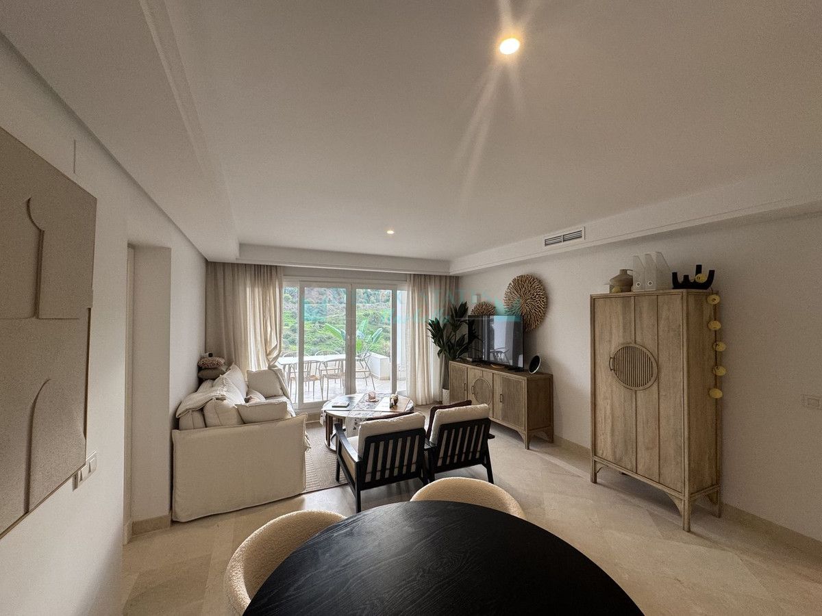 Ground Floor Apartment for sale in Aloha, Nueva Andalucia