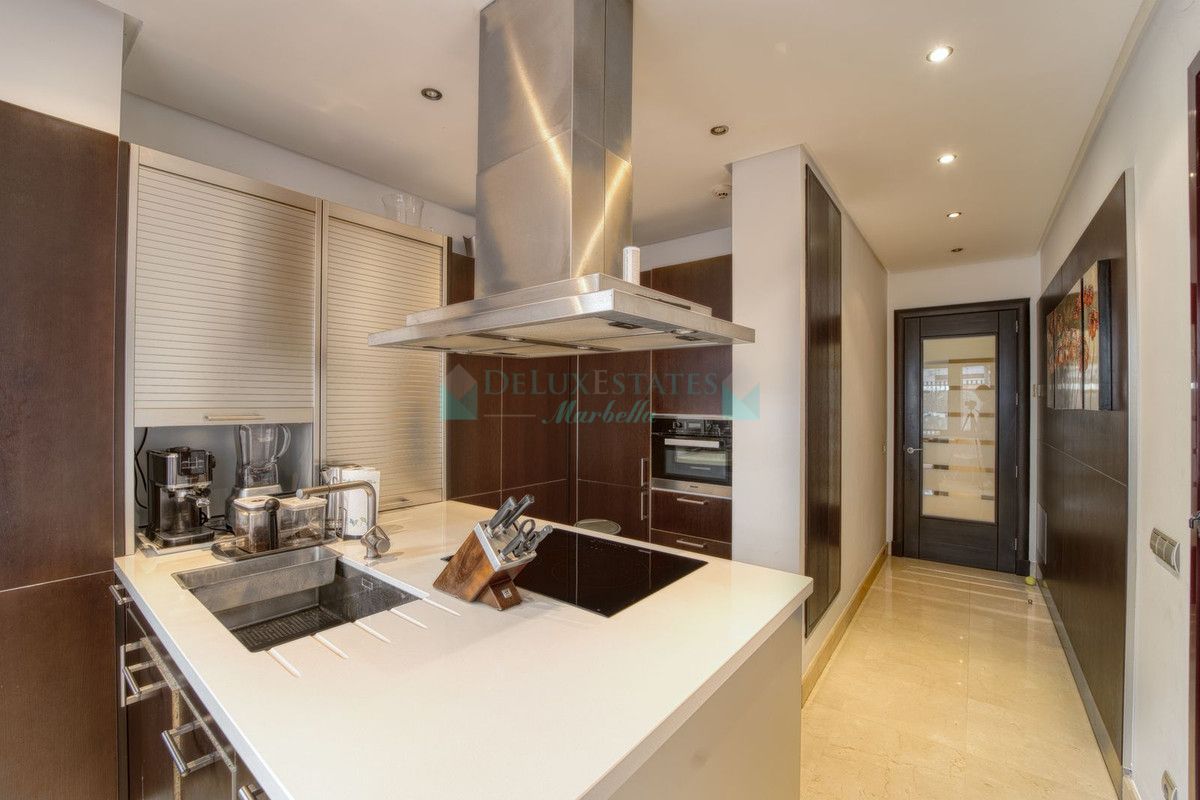 Ground Floor Apartment for sale in Nueva Andalucia