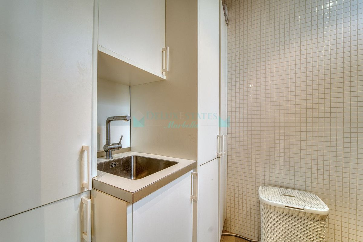 Ground Floor Apartment for sale in Nueva Andalucia