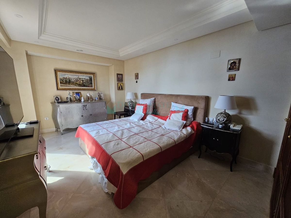 Apartamento en alquiler en Estepona